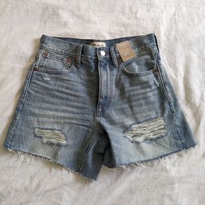 Madewell relaxed mid-length denim shorts